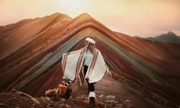 Girl enjoying Vinicunca